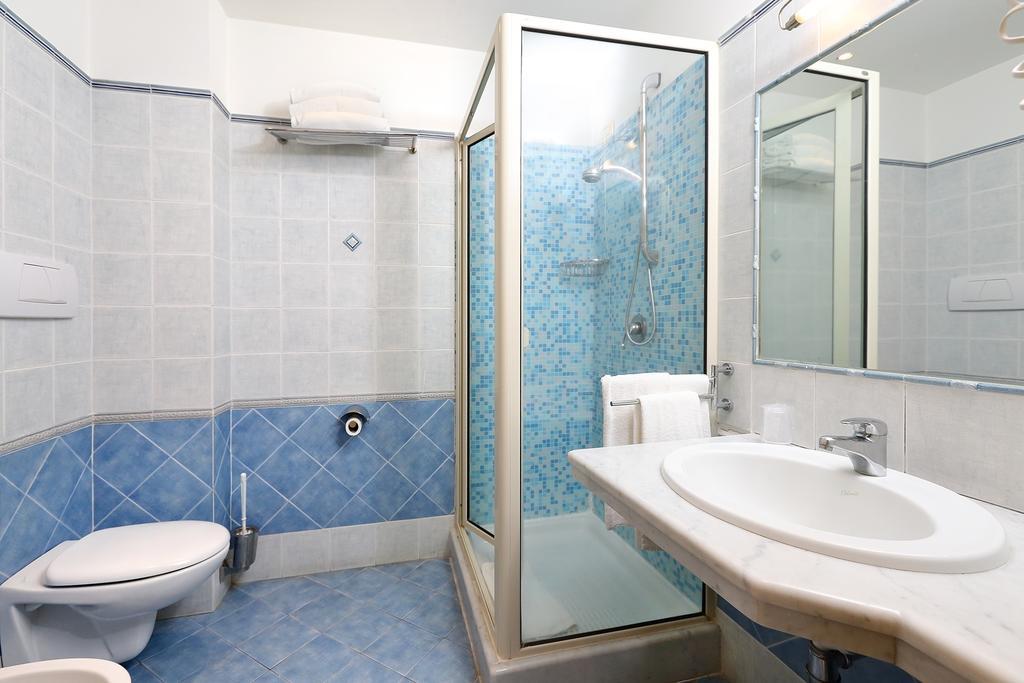 Grand Faraglioni 4* Aci Trezza