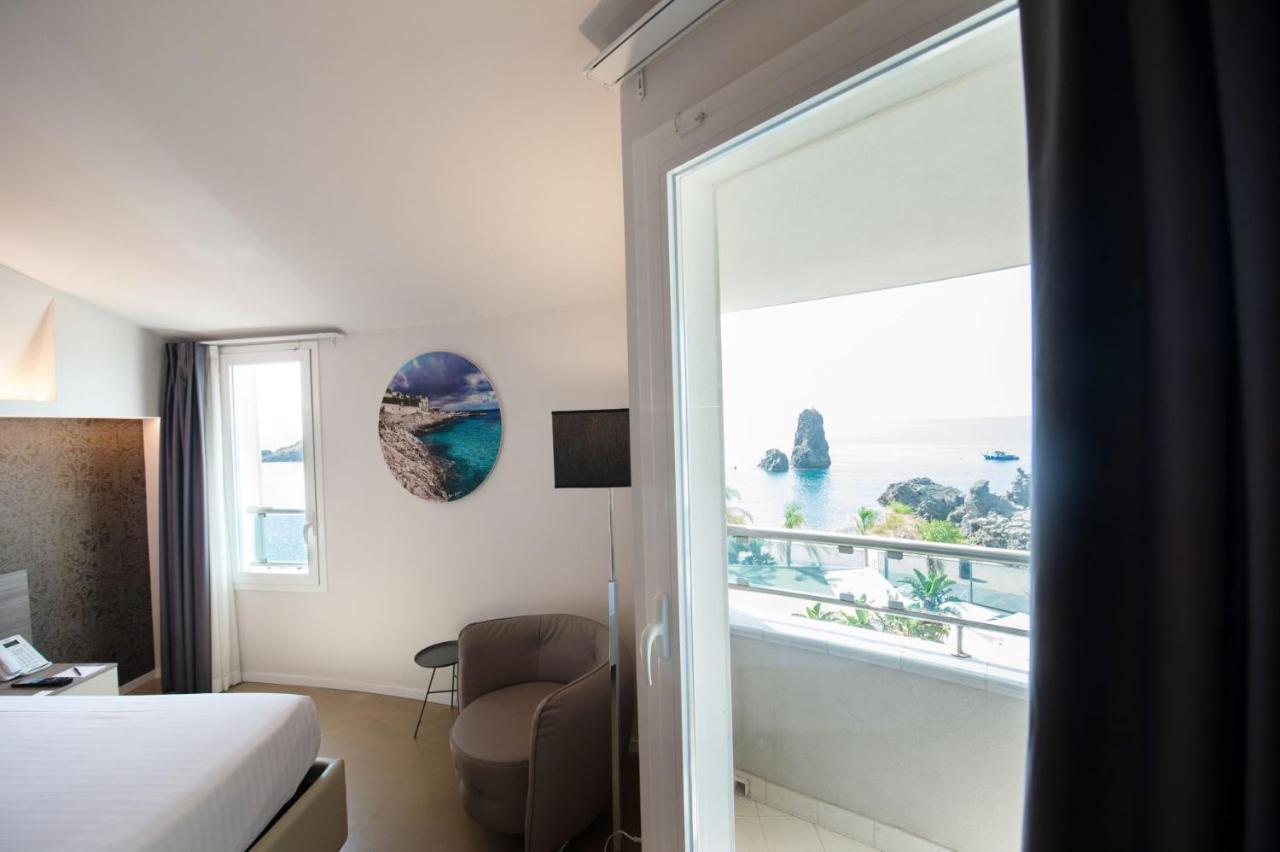 Grand Faraglioni Hotel 4*