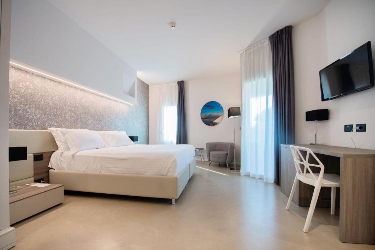 Grand Faraglioni Aci Trezza