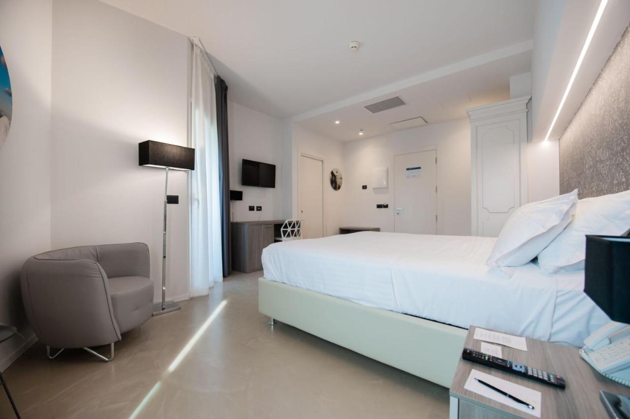 Grand Faraglioni Aci Trezza